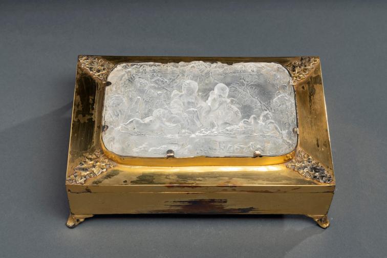Trinket Box with Glass Plaque